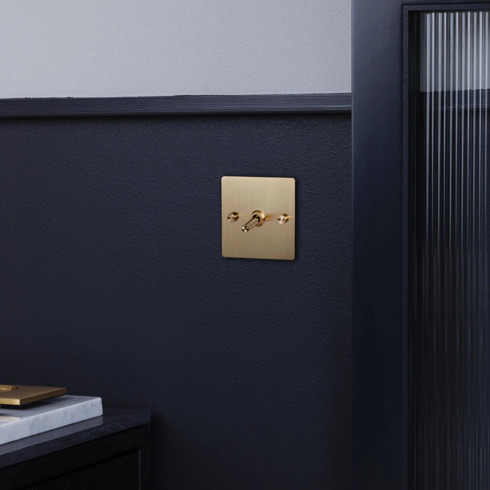 1G TOGGLE / INTERMEDIATE 3-WAY / BRASS - Image 3