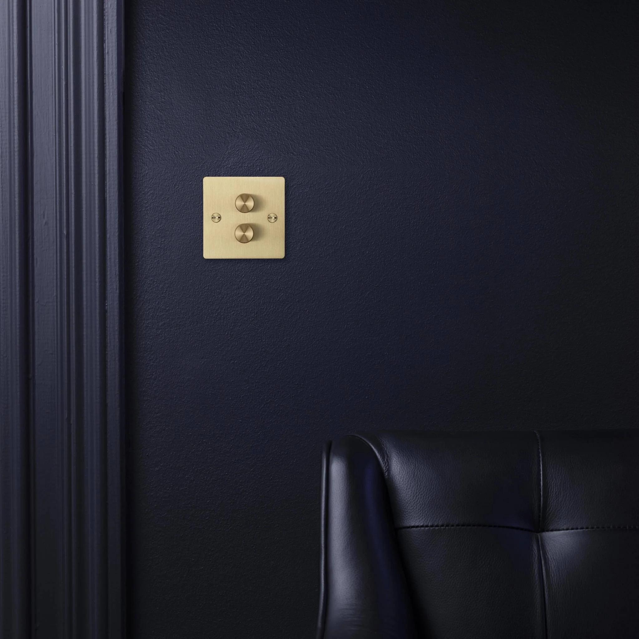 2G DIMMER / 120W / CROSS / BRASS - Image 3