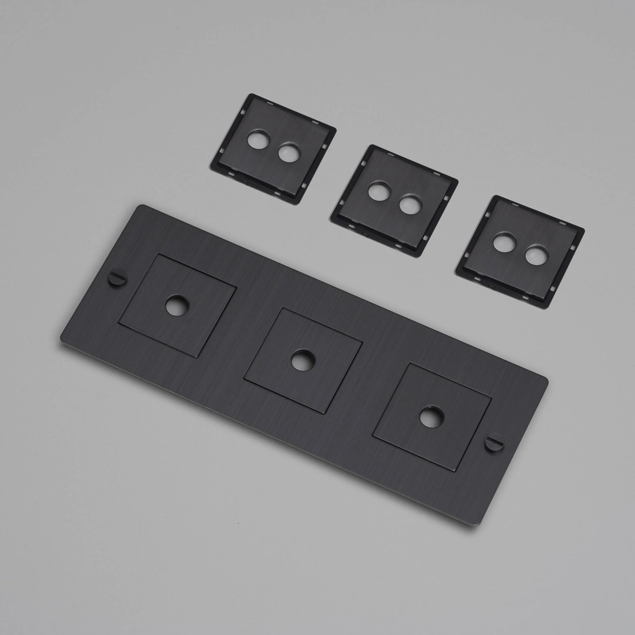 3G WALL PLATE / HORIZONTAL / WITH INFILLS / WITHOUT LOGO - Image 10