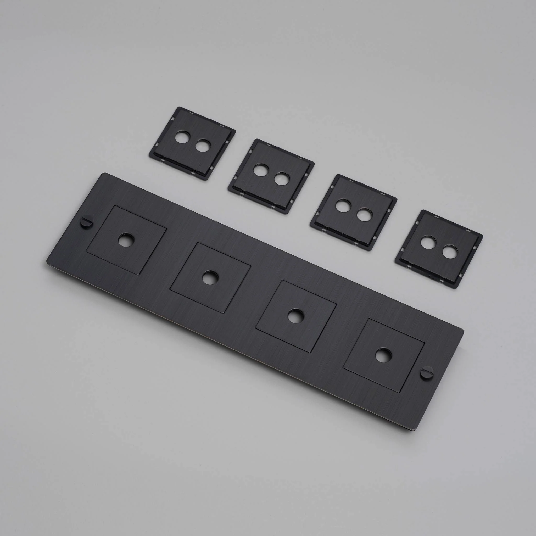 4G WALL PLATE / HORIZONTAL / WITH INFILLS / WITHOUT LOGO - Image 5