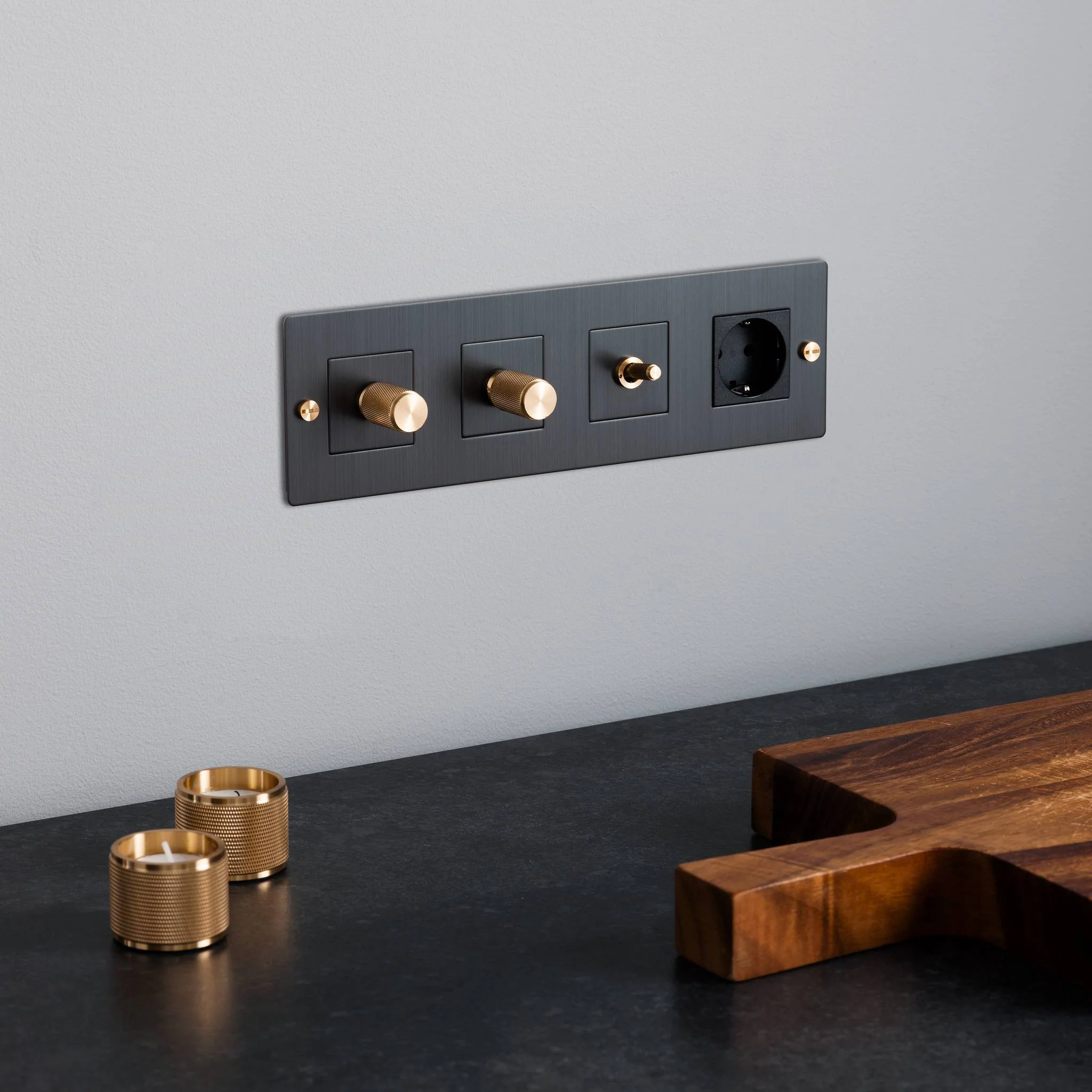 4G WALL PLATE / HORIZONTAL / WITH INFILLS / WITHOUT LOGO - Image 6
