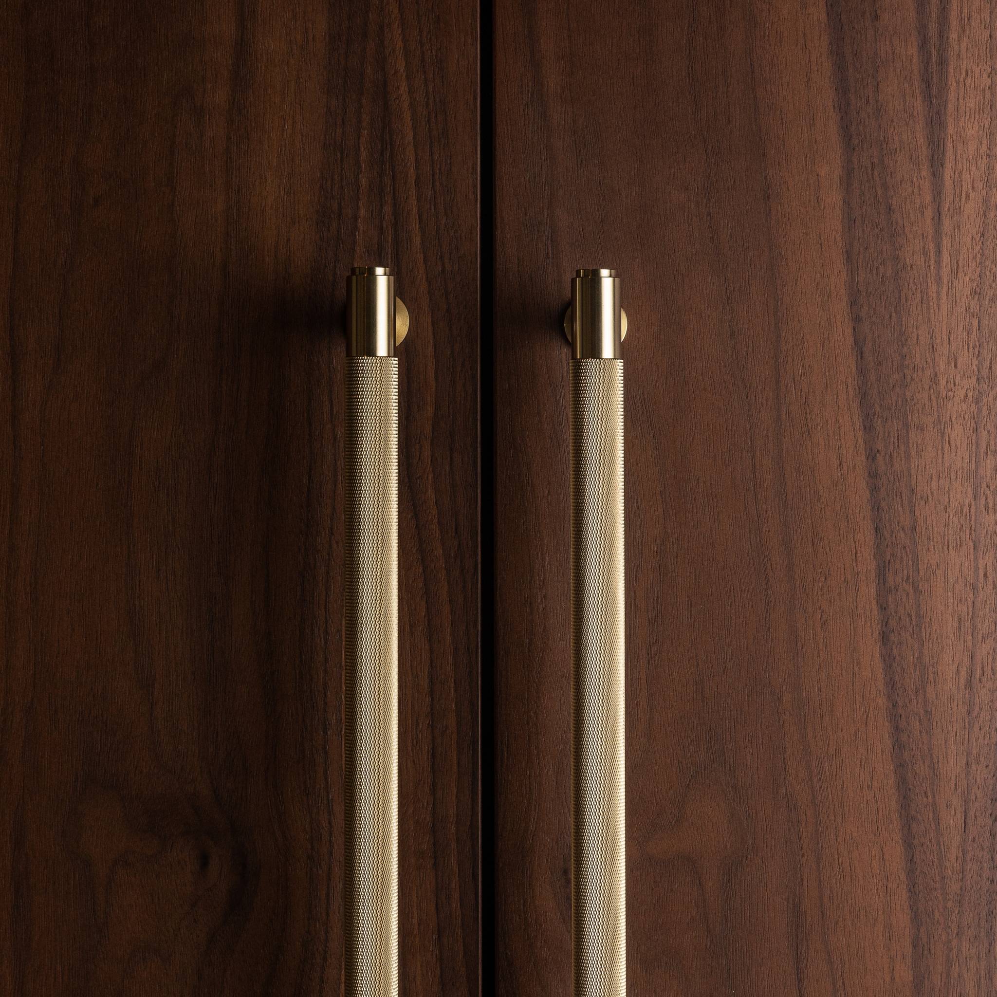 CLOSET BAR / CROSS - Image 12