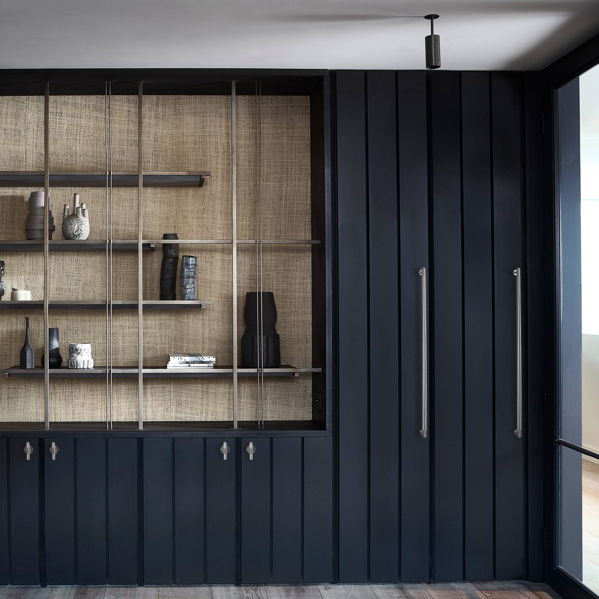 CLOSET BAR / CROSS - Image 3