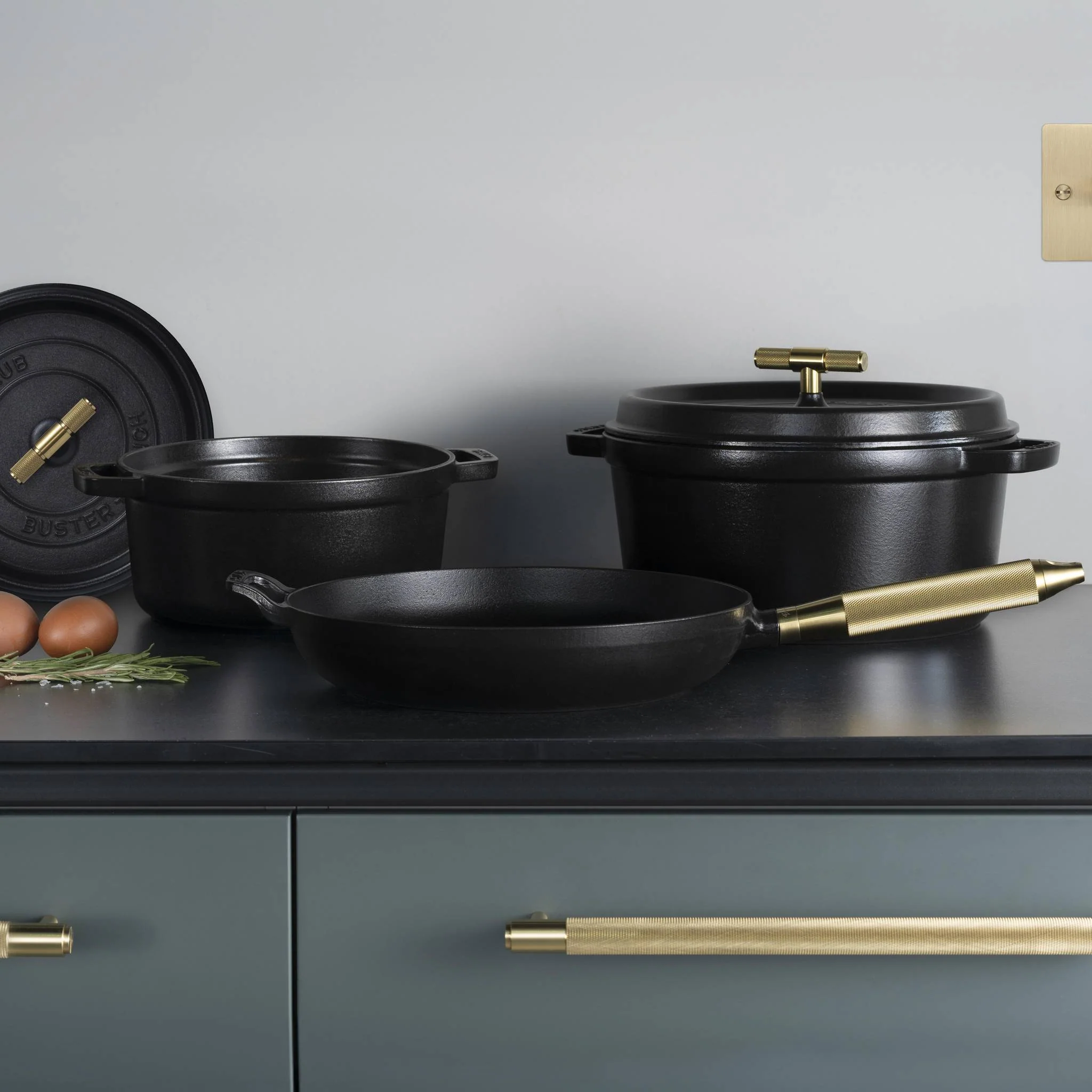 COCOTTE / 11.02 INCHES / CROSS / STAUB / BLACK - Image 5