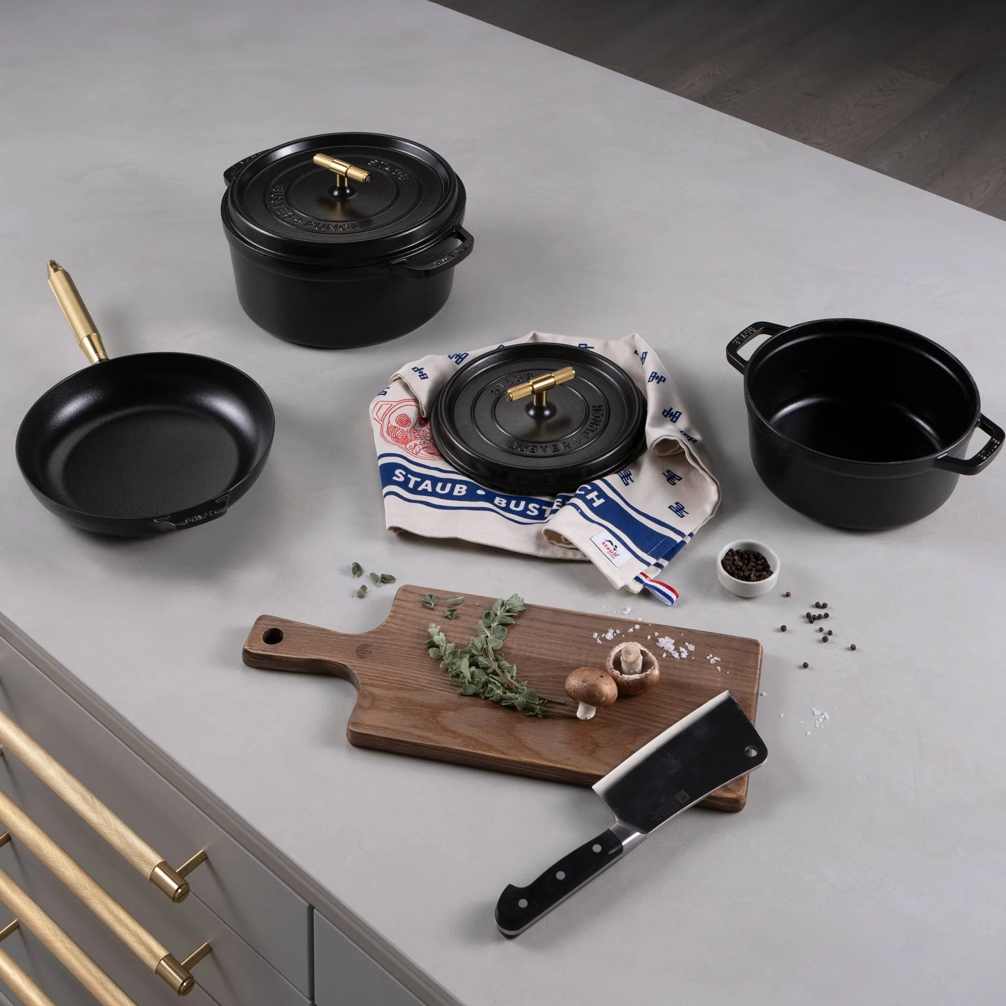COCOTTE / 11.02 INCHES / CROSS / STAUB / BLACK - Image 9