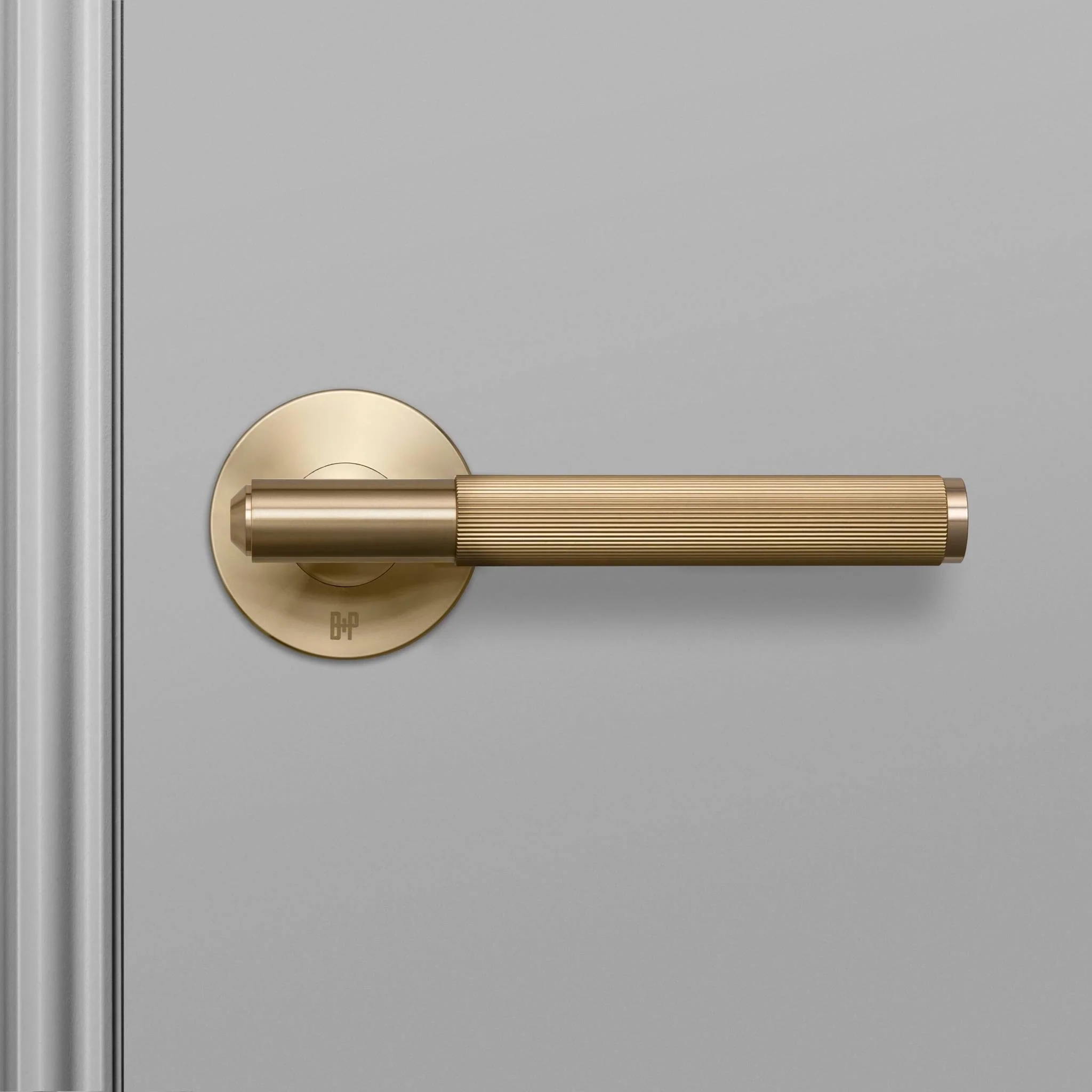 DOOR HANDLE SET / LINEAR / SPRUNG - Image 4