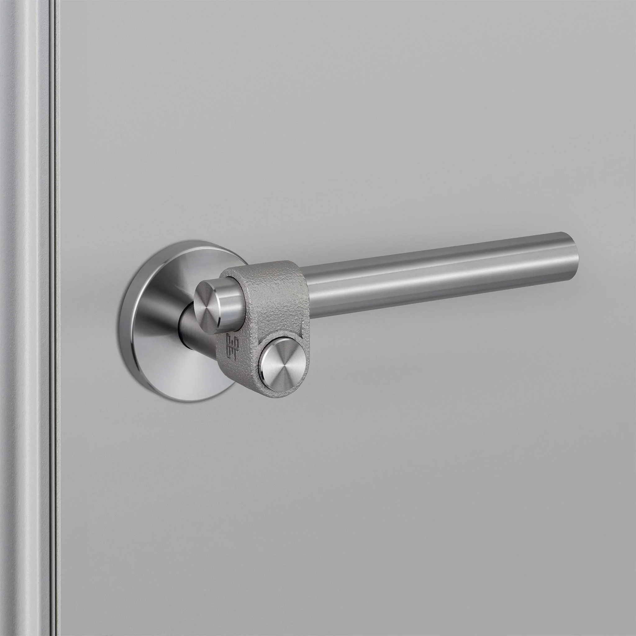 DOOR HANDLE SET / CAST / SPRUNG - Image 13