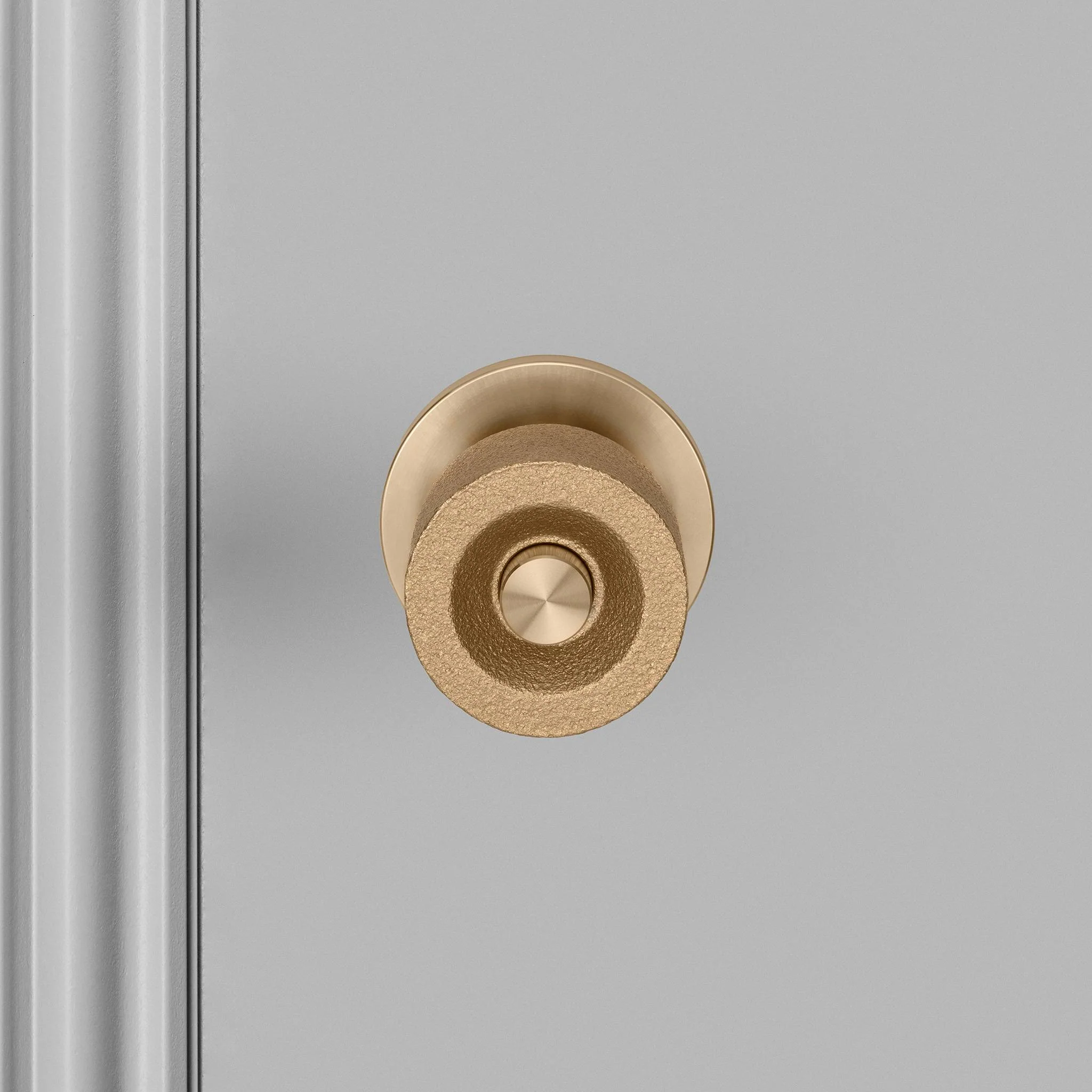 DOOR KNOB SET / CAST - Image 2