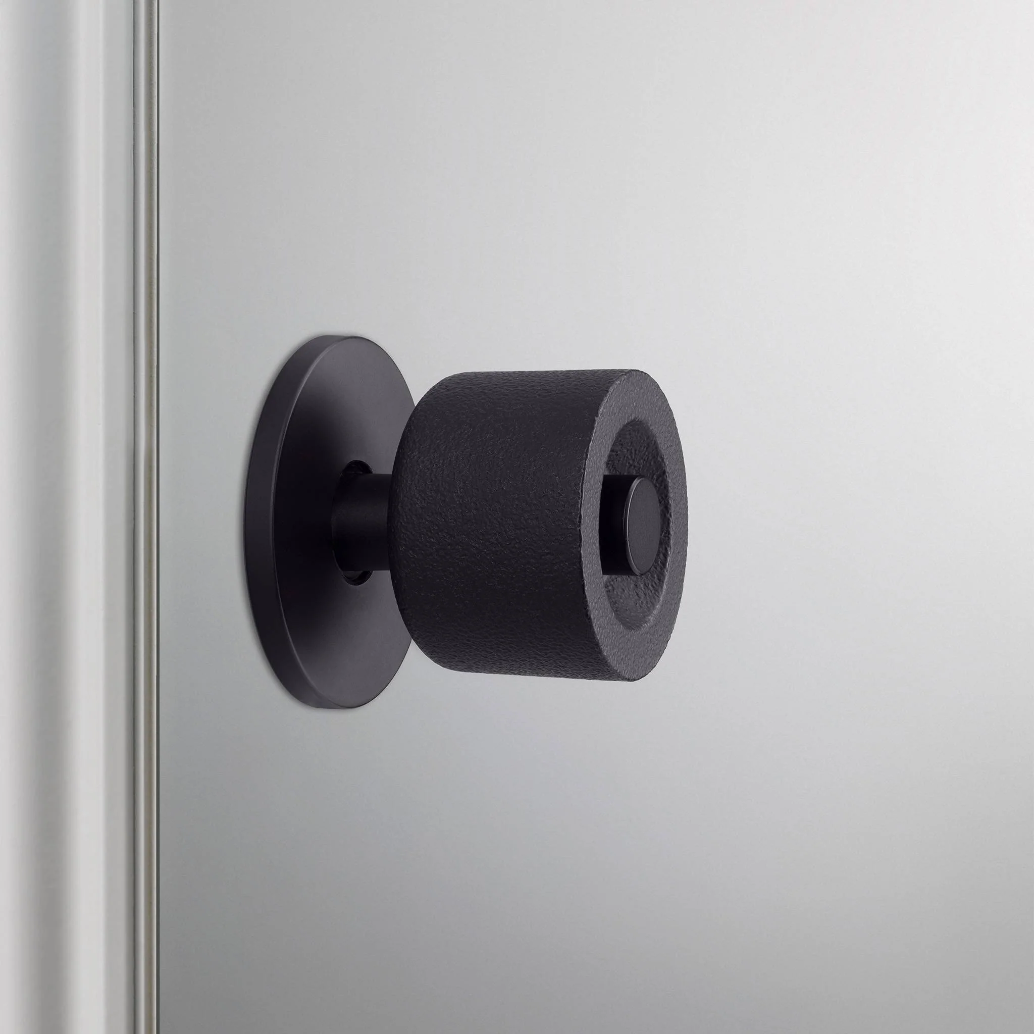 DOOR KNOB SET / CAST - Image 6
