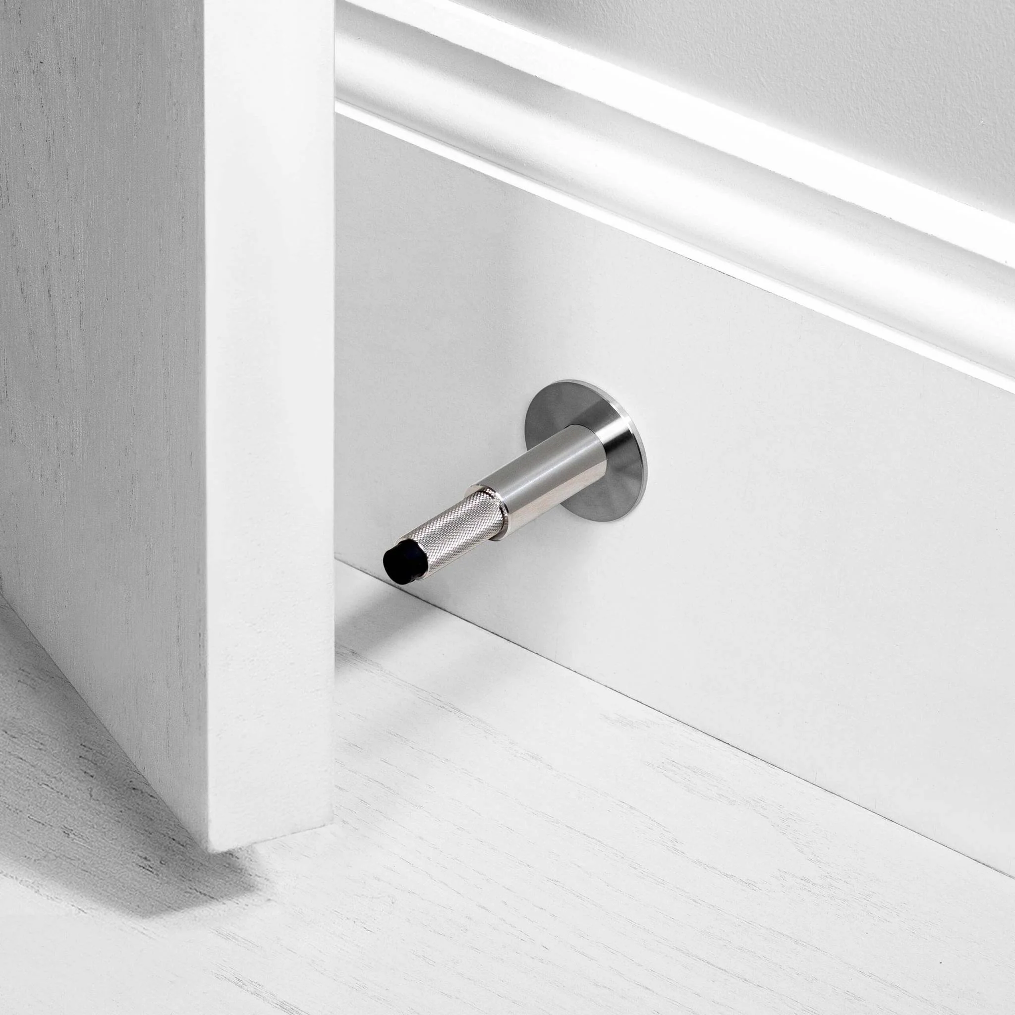 DOOR STOP / WALL / CROSS - Image 4