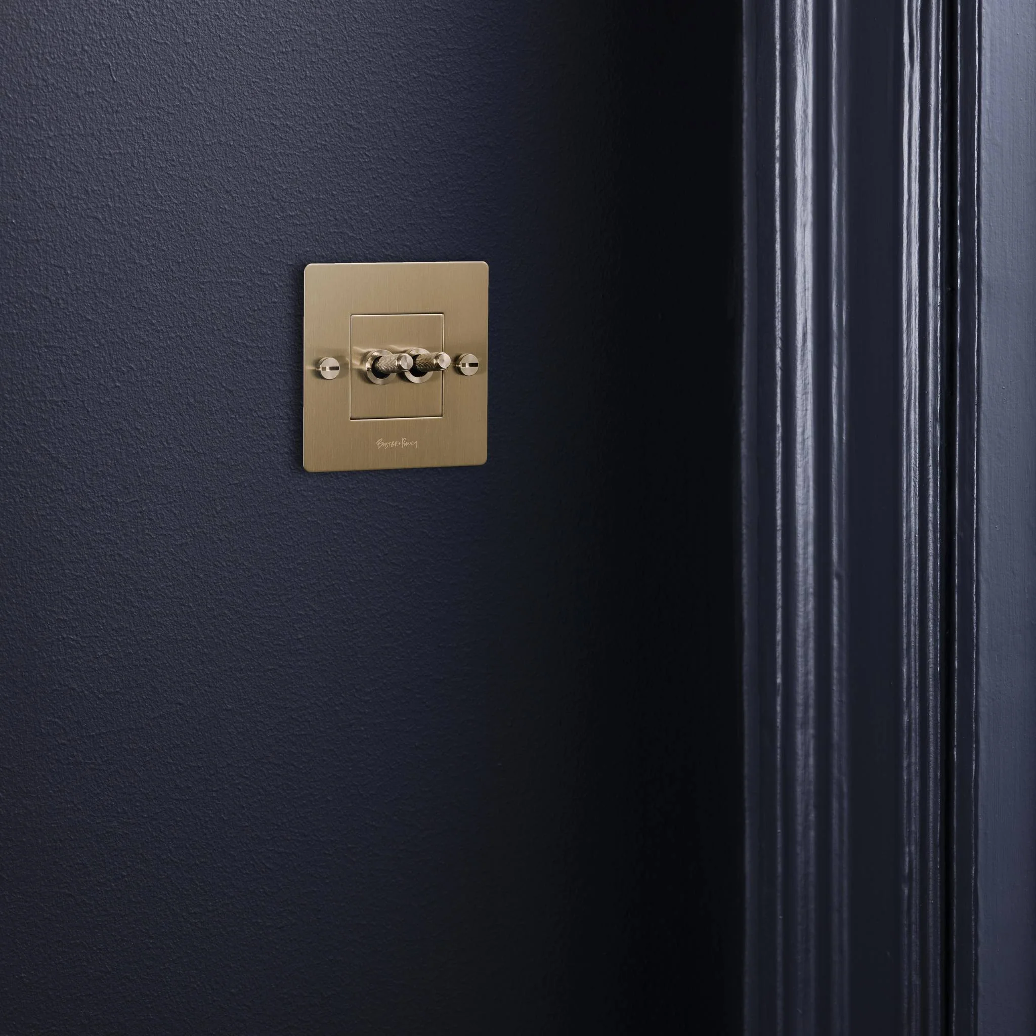 1G DOUBLE TOGGLE / WITH LOGO - Image 3