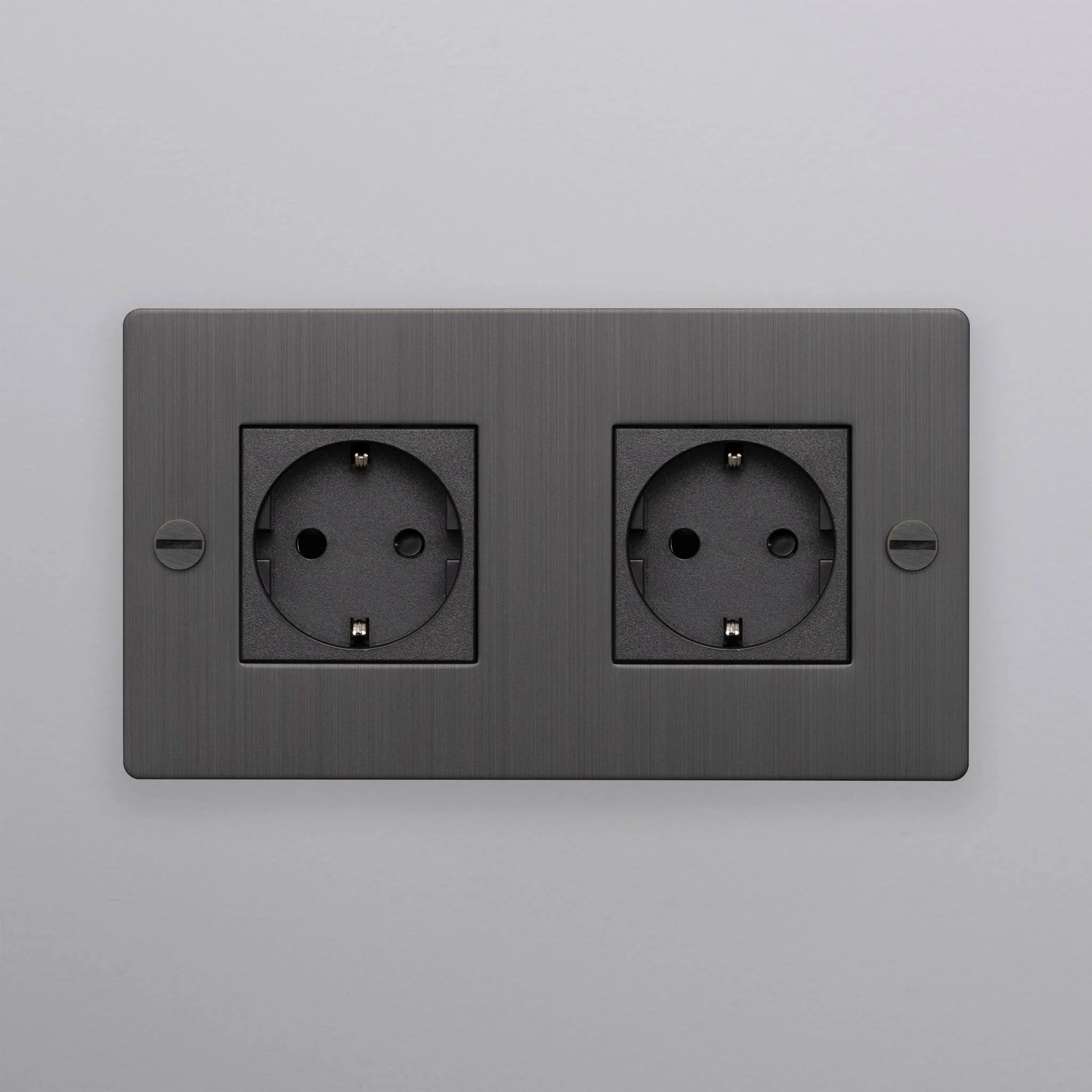 2G SOCKET / SCHUKO TYPE F / WITHOUT LOGO - Image 10