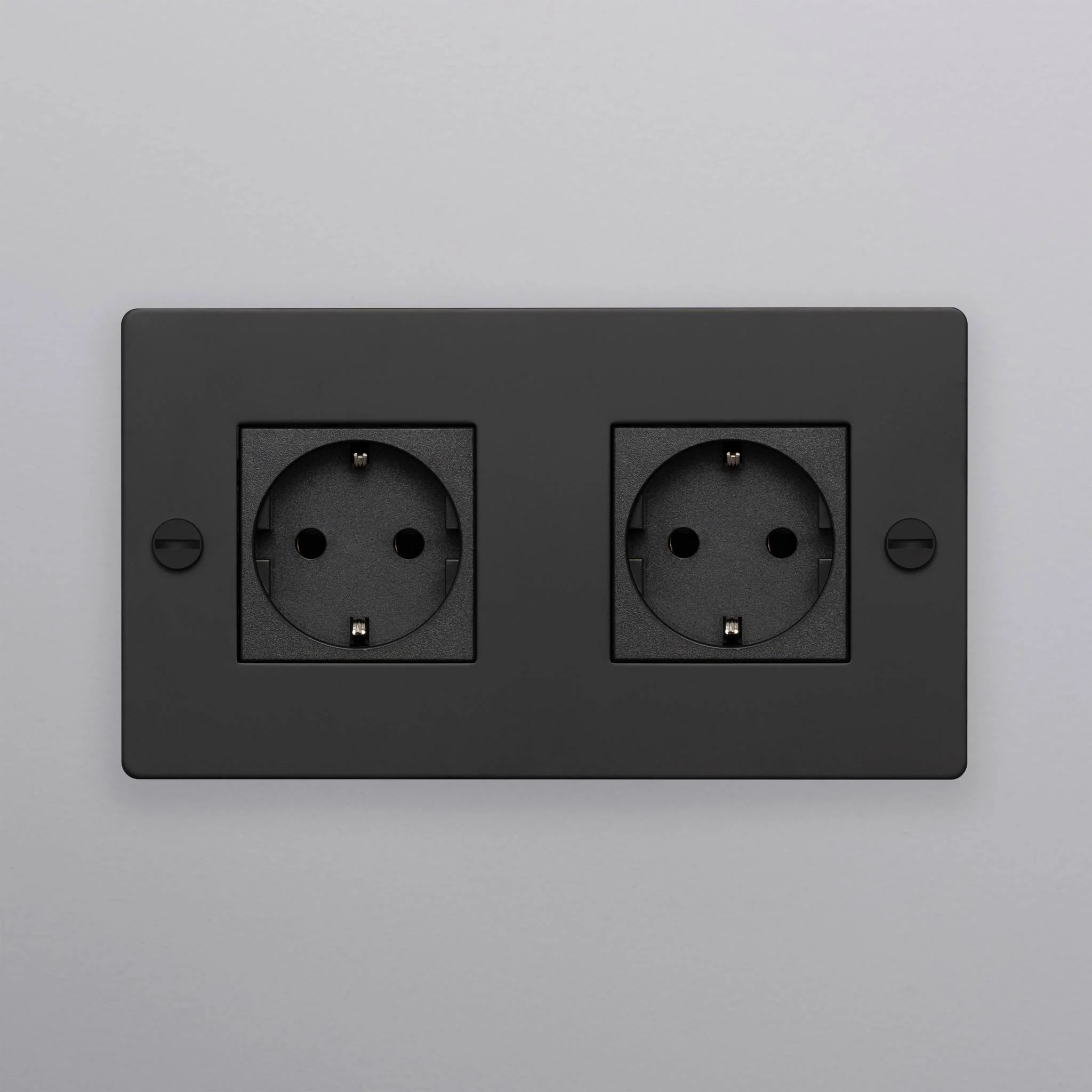 2G SOCKET / SCHUKO TYPE F / WITHOUT LOGO - Image 8