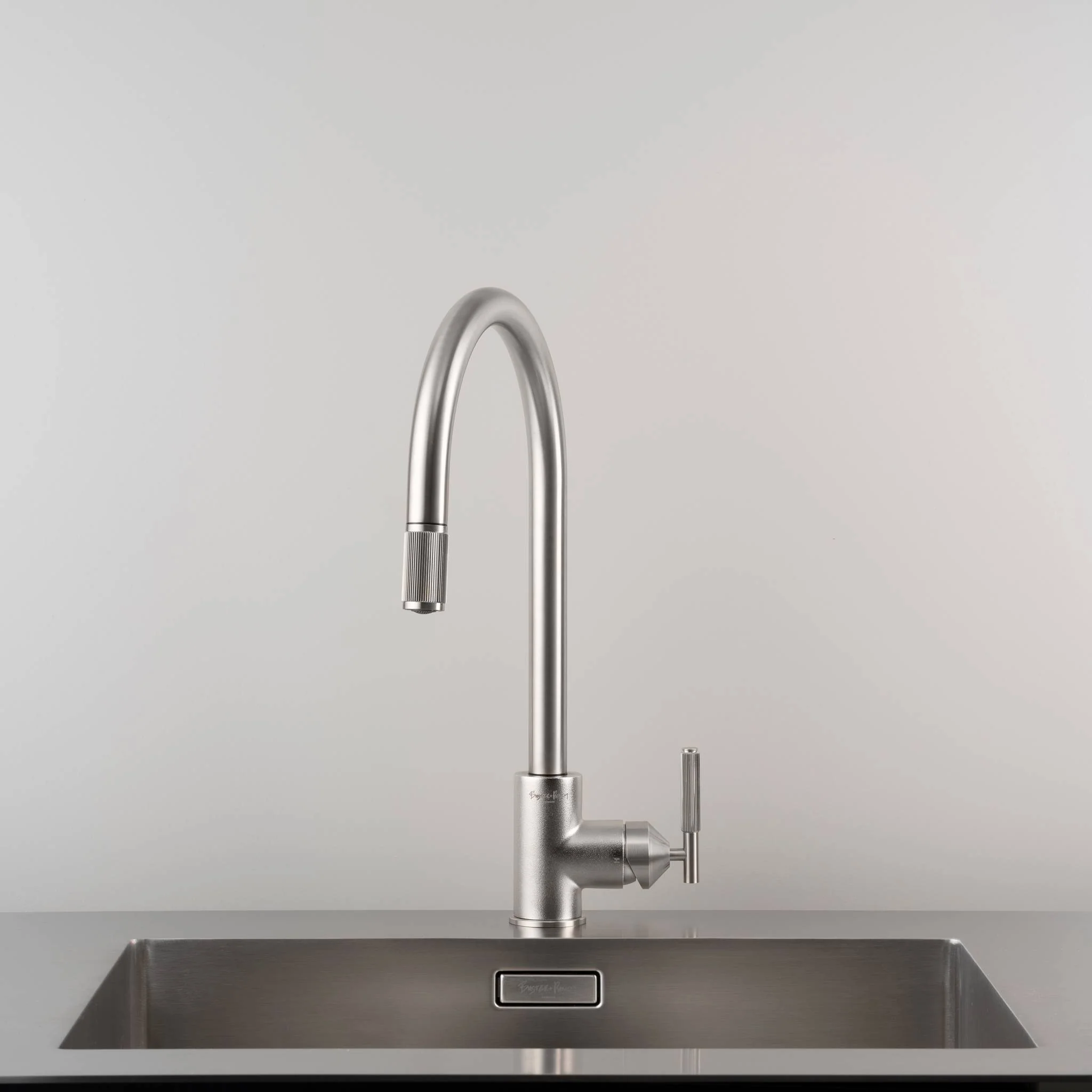 EU KITCHEN TAP / PULL-OUT MIXER / LINEAR - Image 7