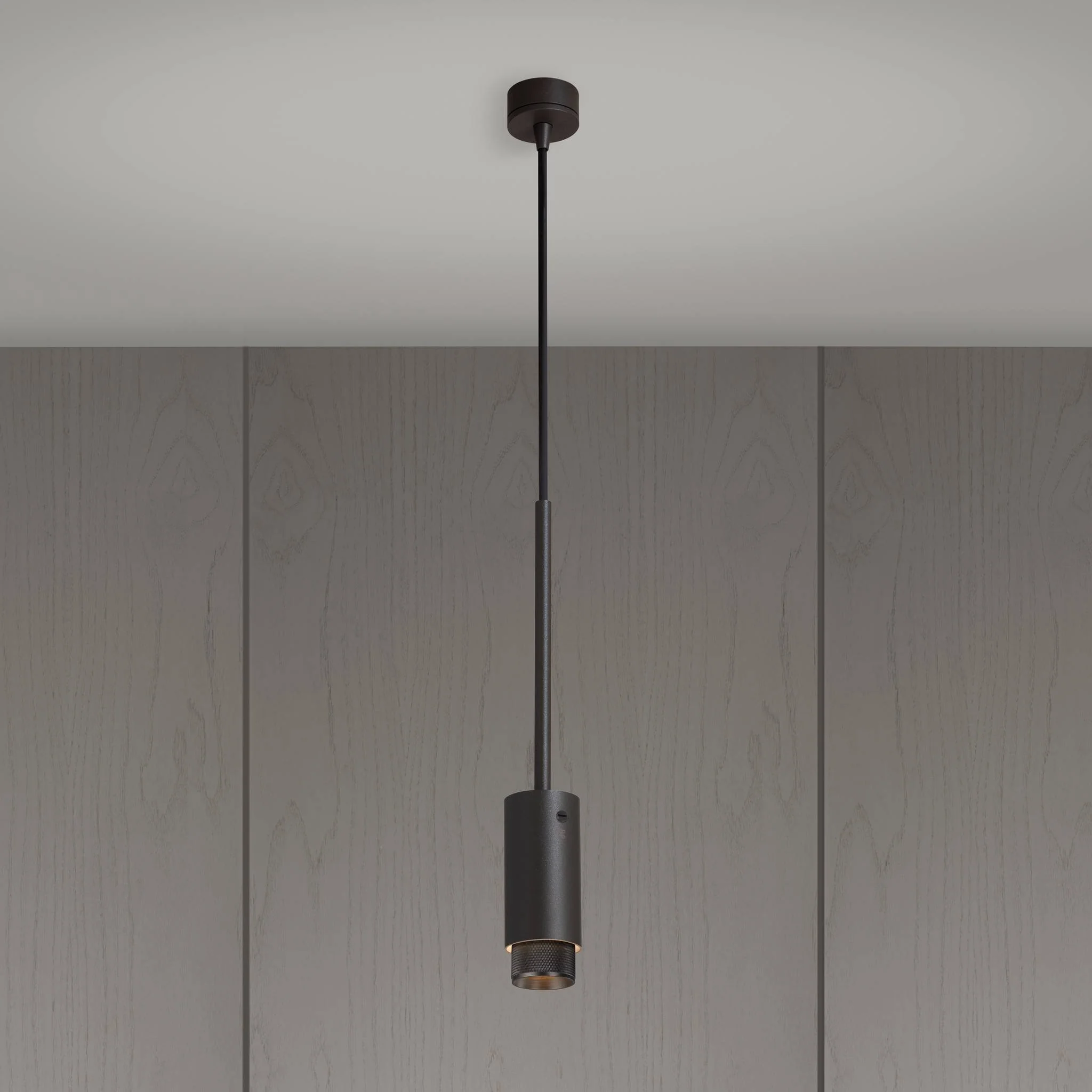 EXHAUST PENDANT / CROSS / GRAPHITE - Image 3