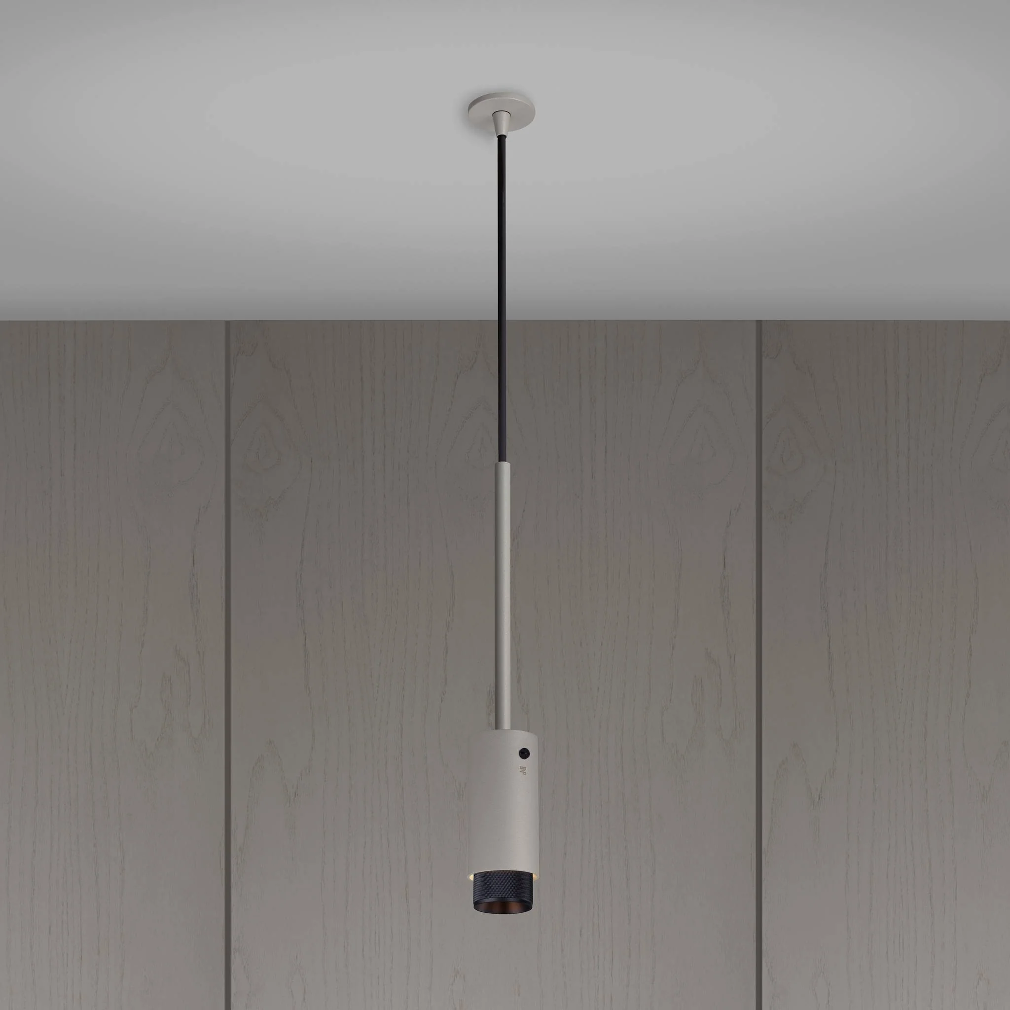 EXHAUST PENDANT / CROSS / STONE - Image 10