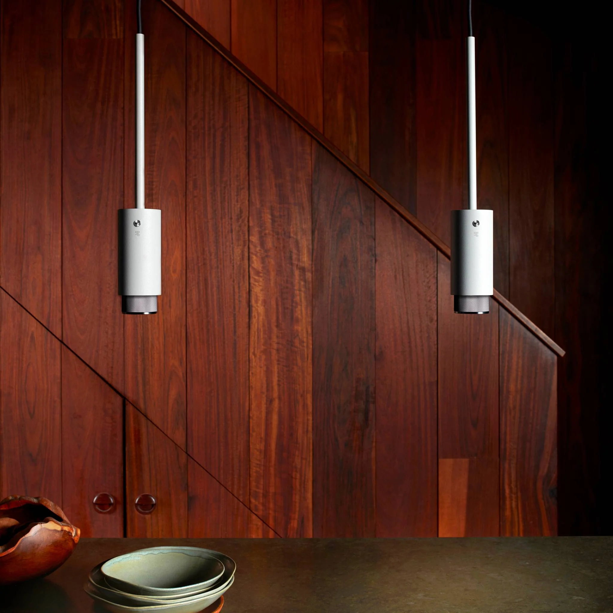 EXHAUST PENDANT / LINEAR / STONE - Image 10