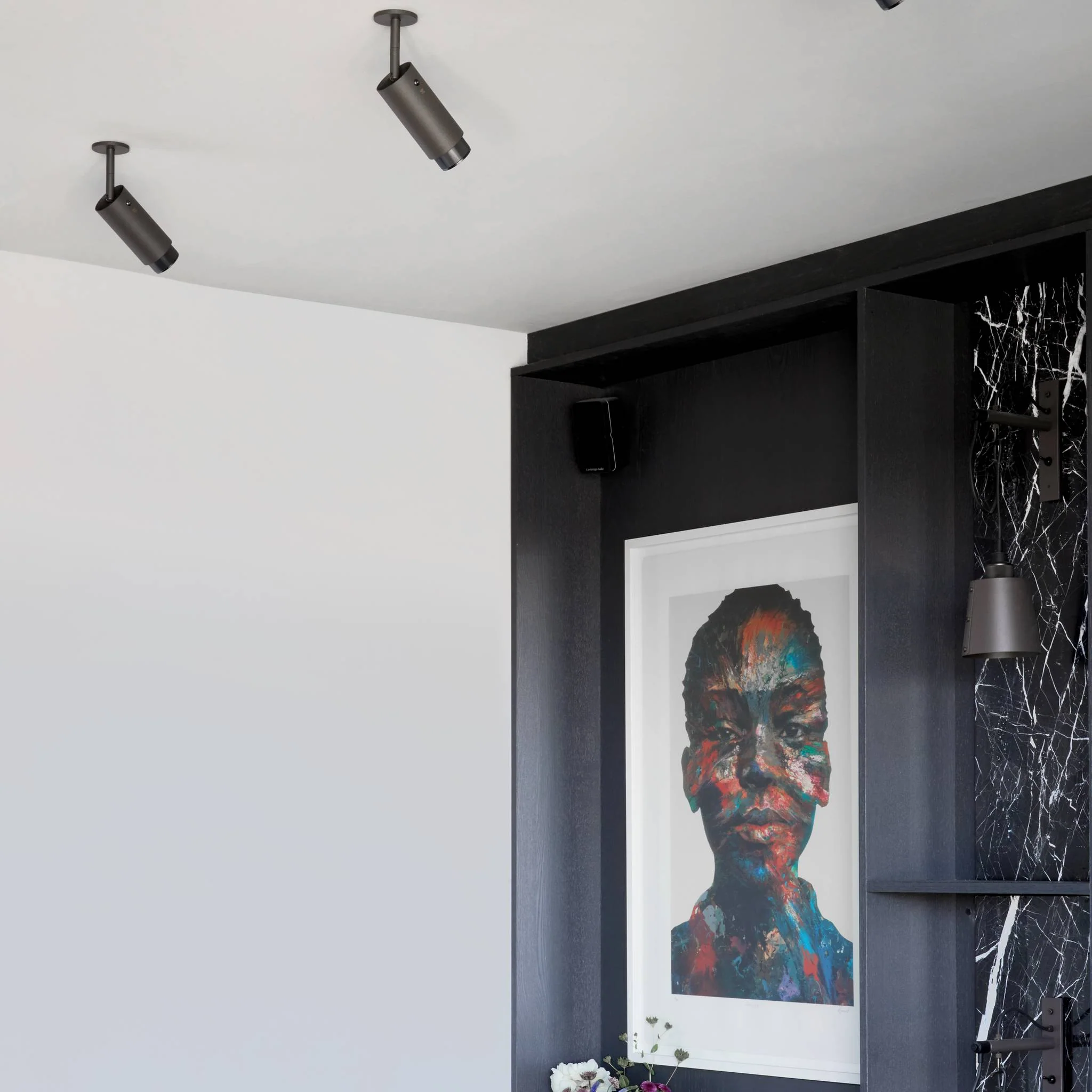 EXHAUST SPOT / LINEAR / GRAPHITE - Image 21