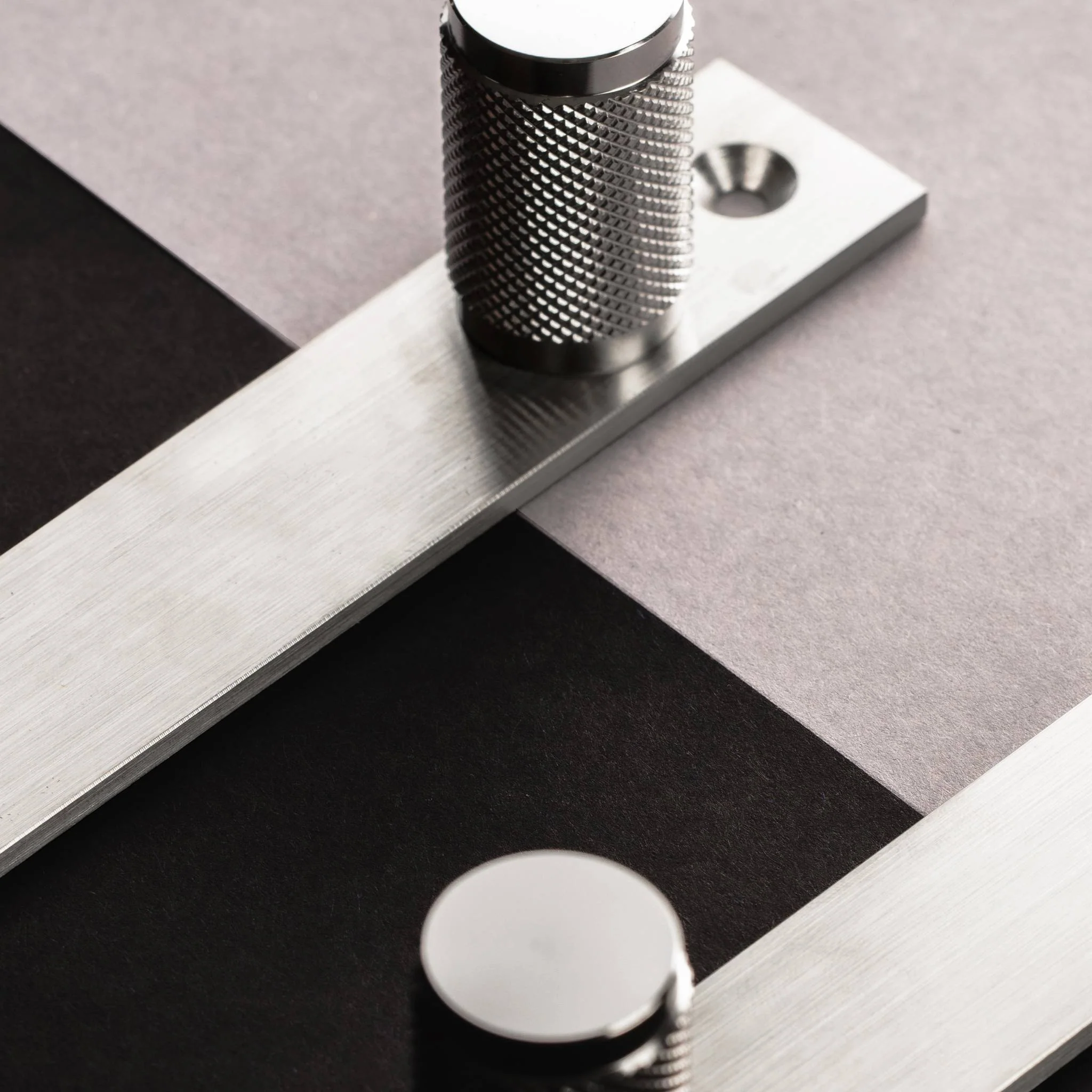 FURNITURE KNOB / PLATE / CROSS - Image 26