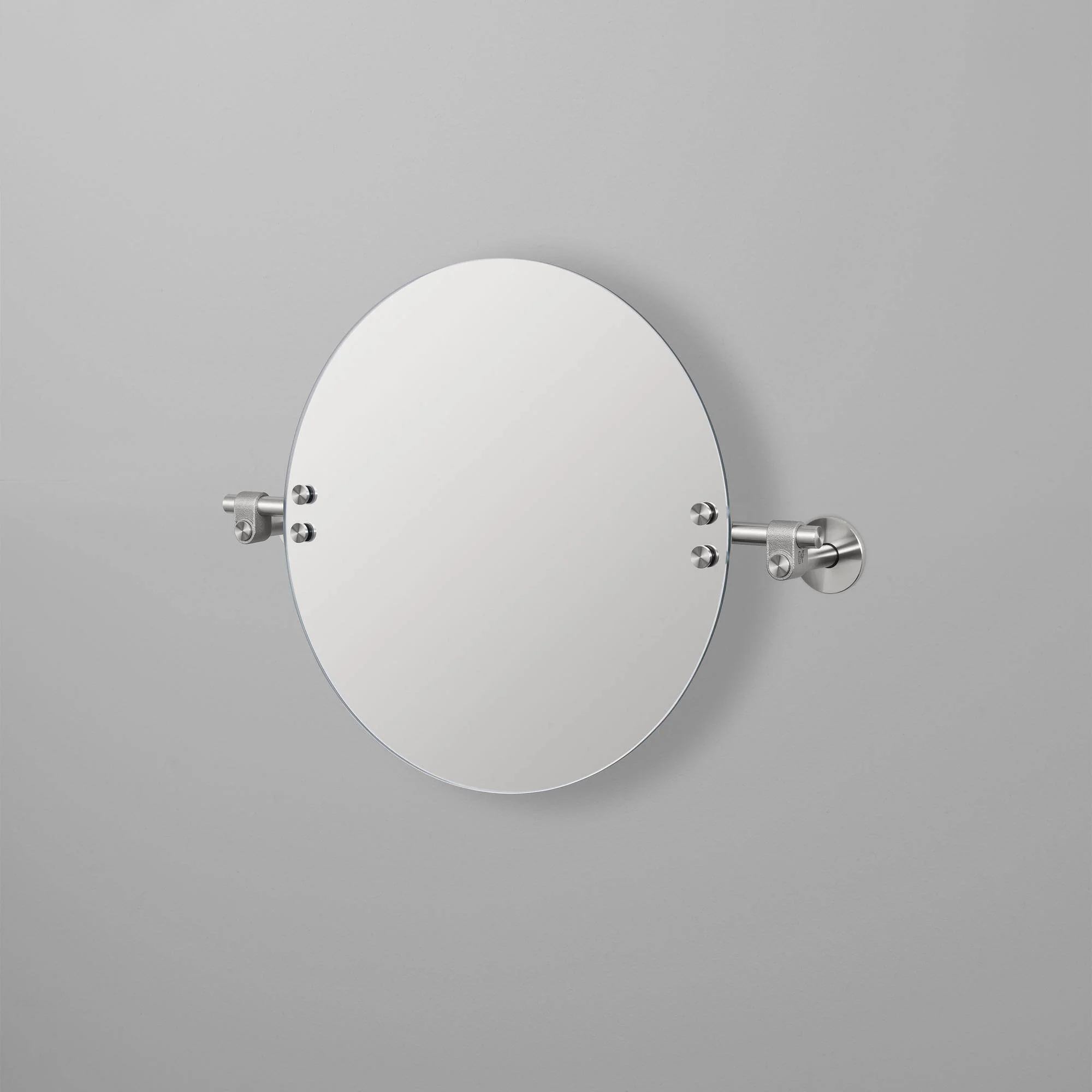 MIRROR / CAST