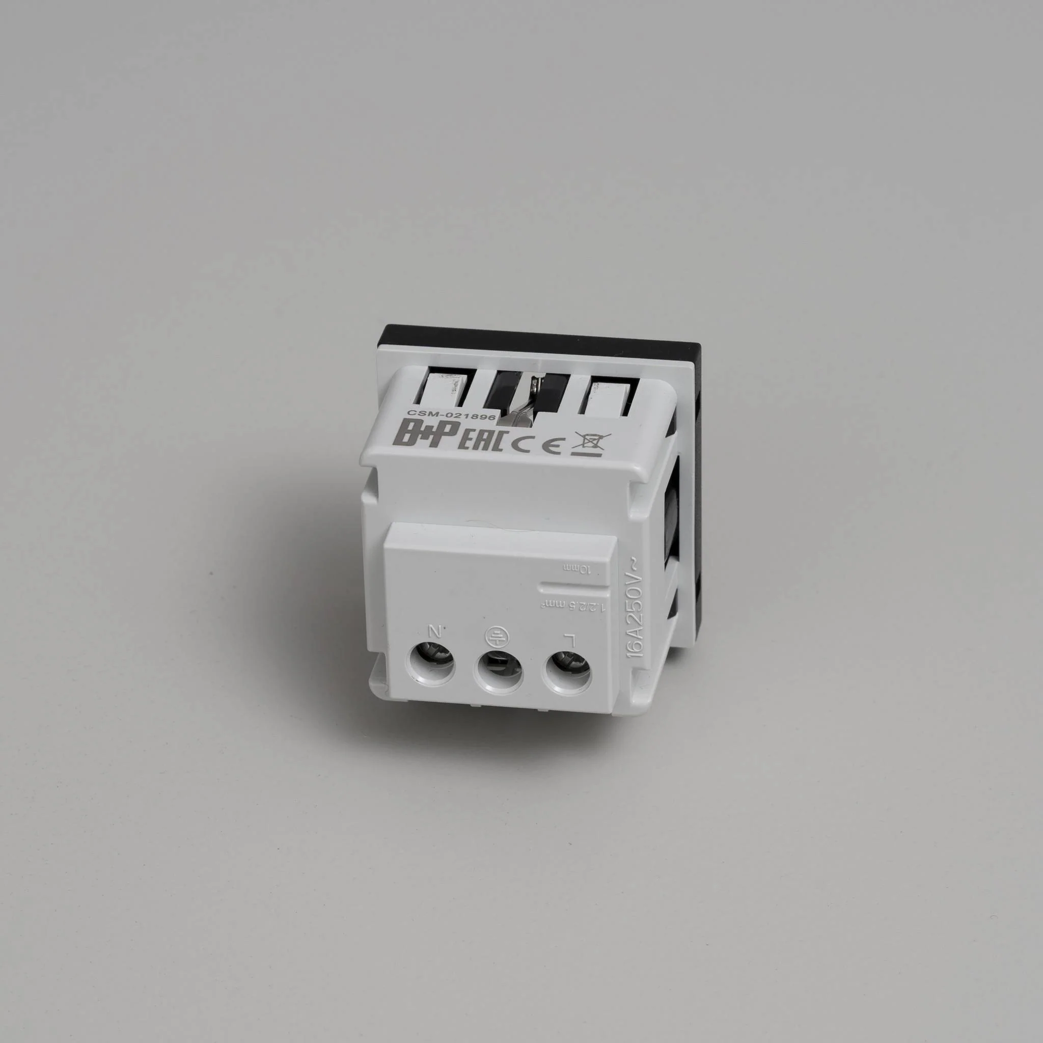 SCHUKO SOCKET MODULE / TYPE F / 45 MM - Image 6