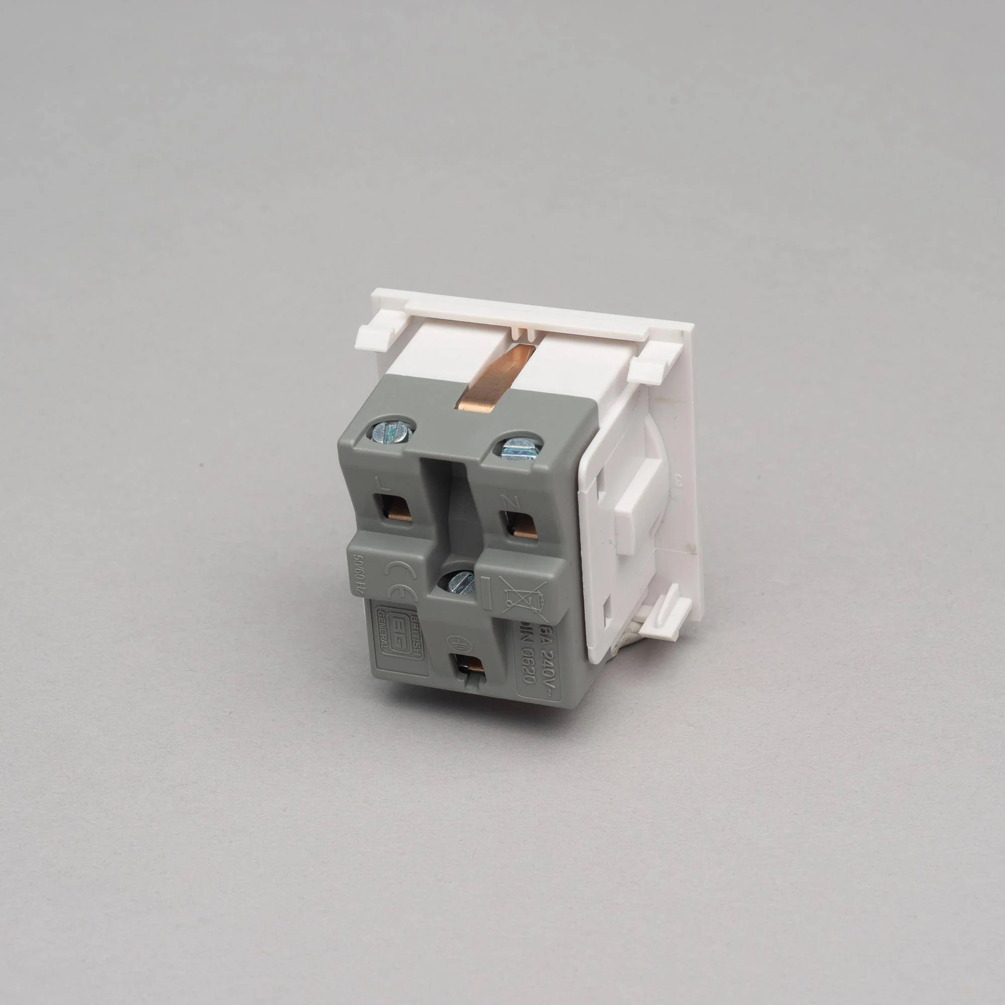 SCHUKO SOCKET MODULE / TYPE F / 50 MM - Image 2