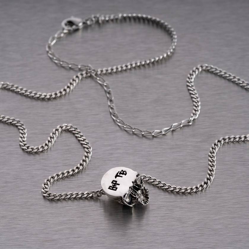 SKULL NECKLACE / TRAVIS BARKER - Image 3