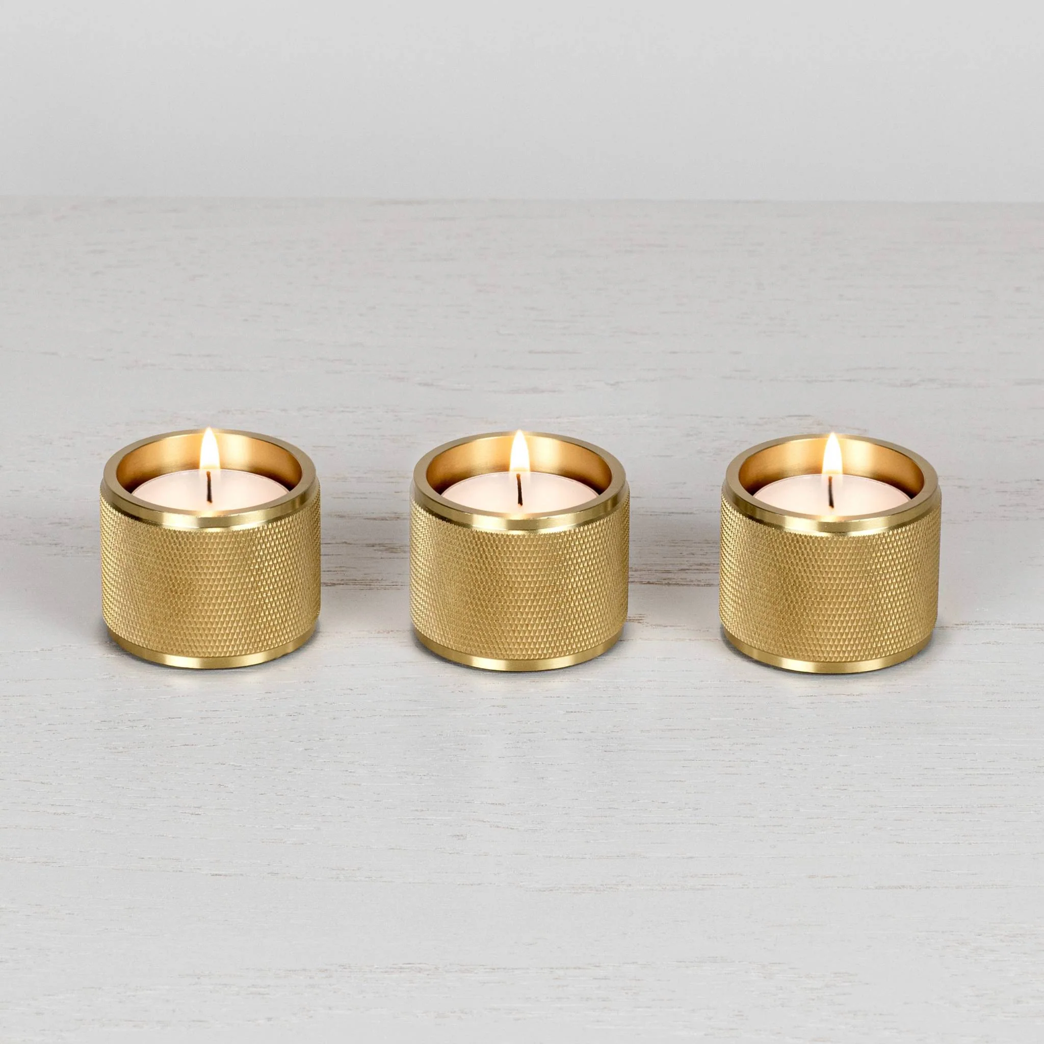 TEALIGHT CANDLE HOLDER / CROSS / SET OF 3 - Image 2