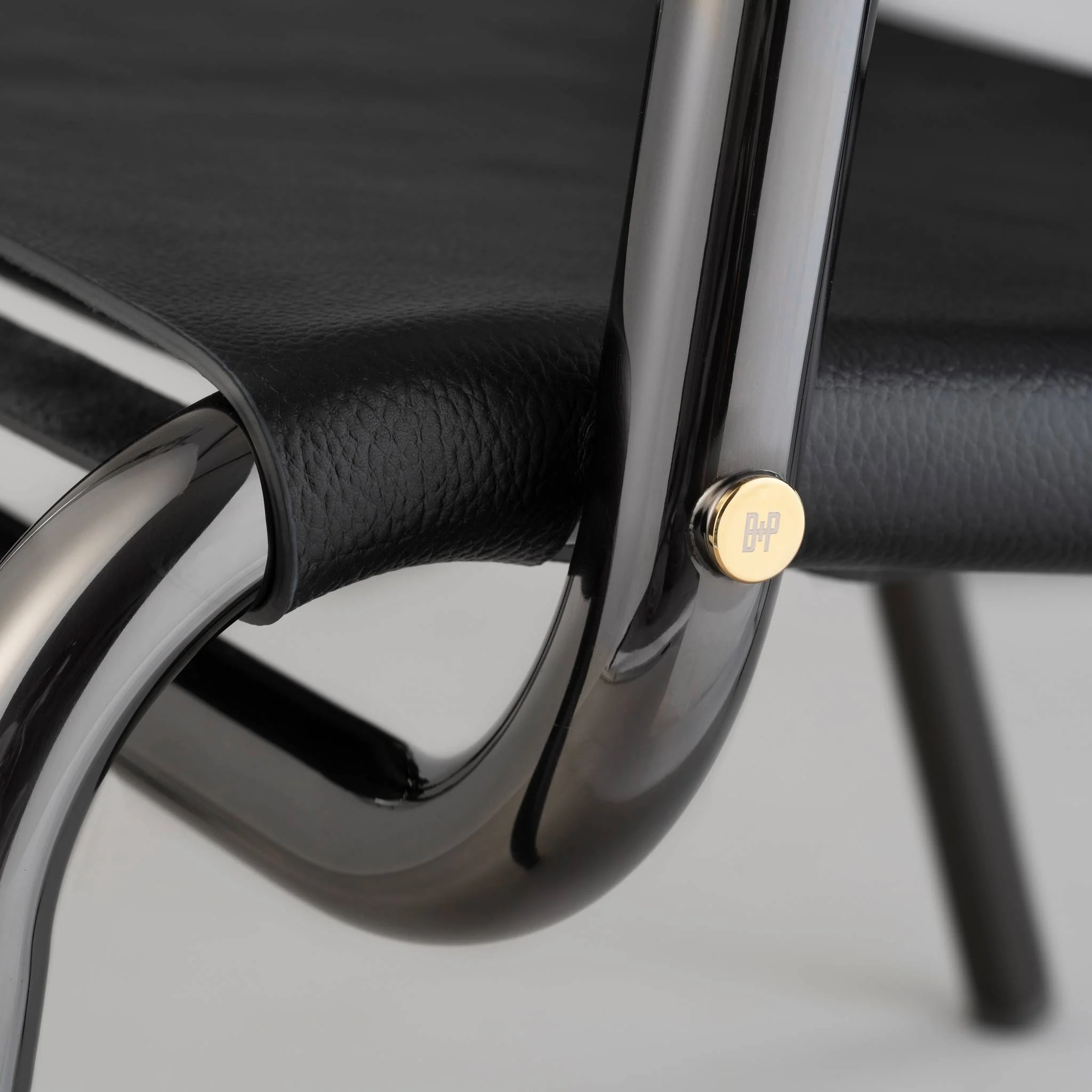 THE CHOPPER CHAIR - Image 7