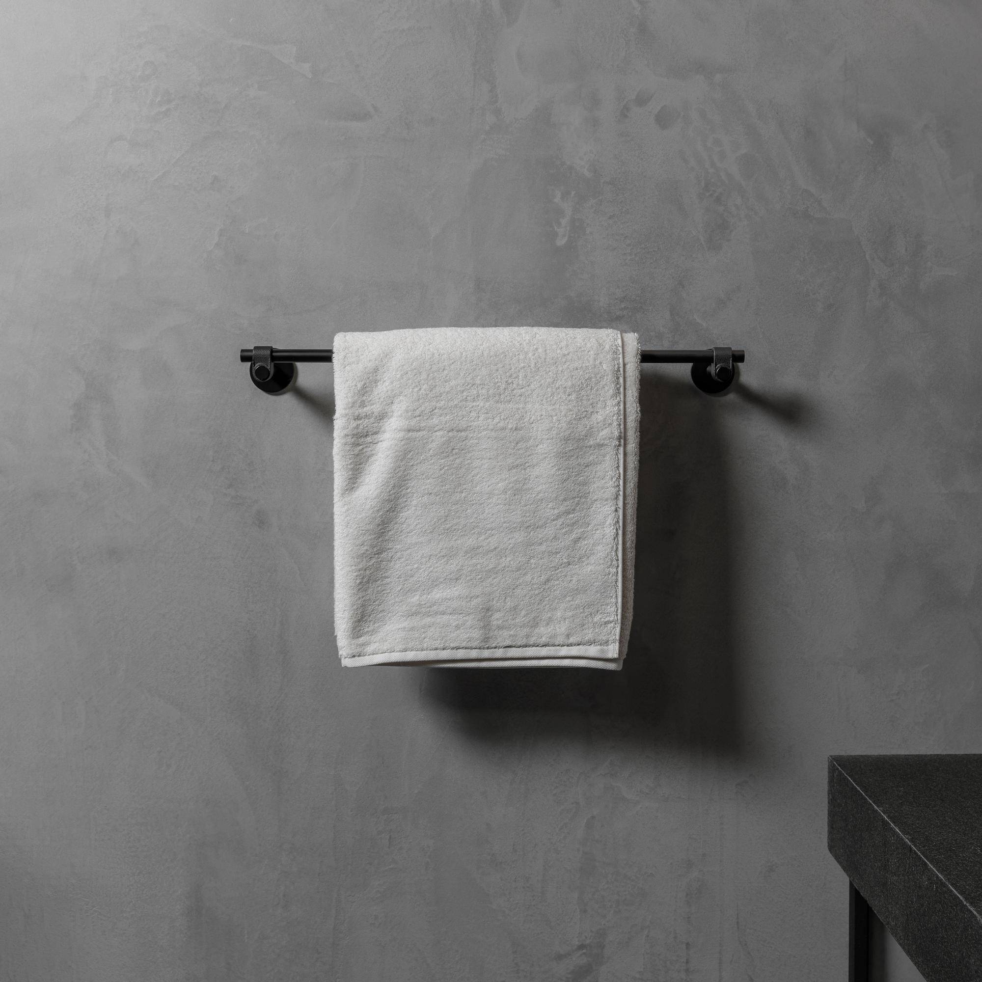 TOWEL RAIL / CAST - Image 14