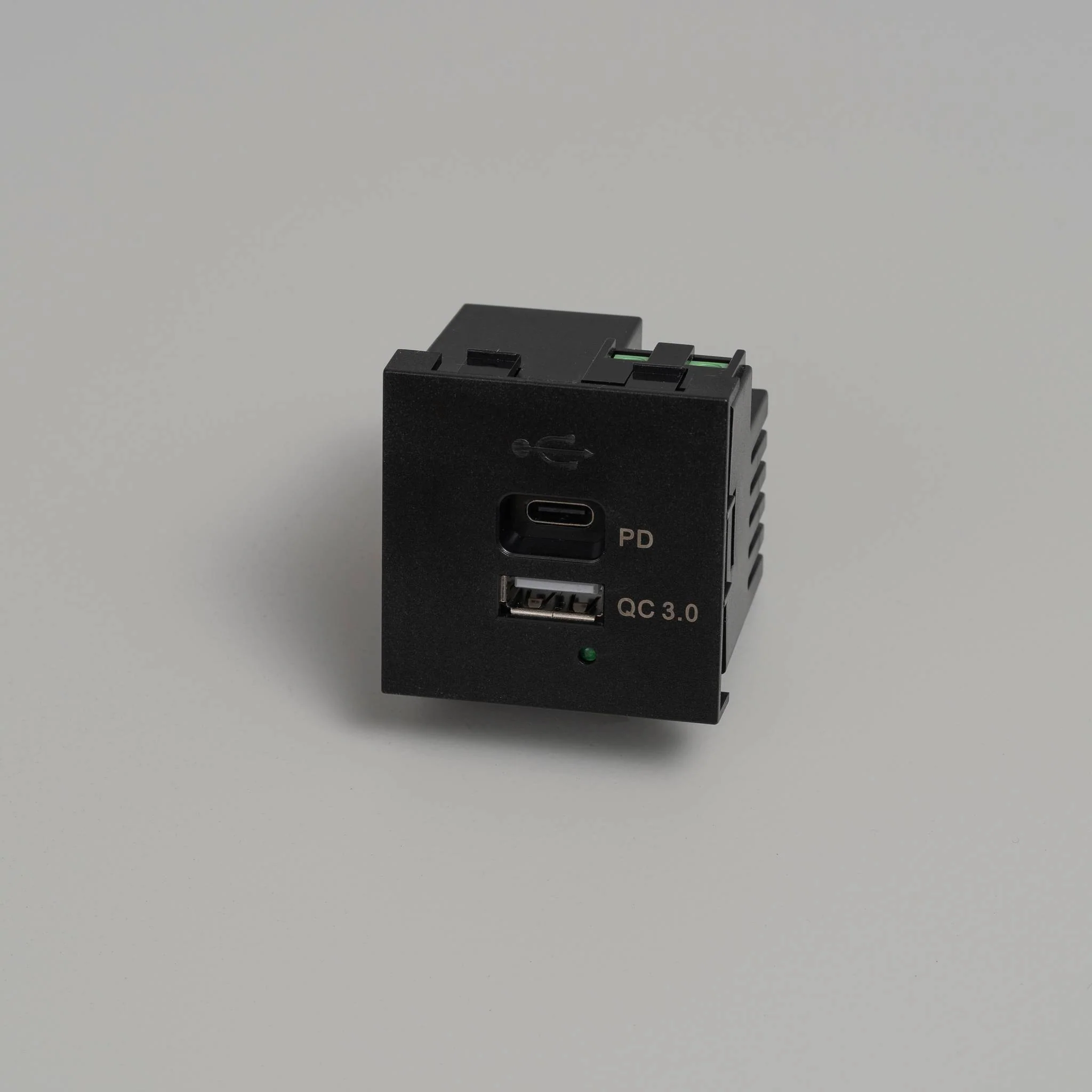 USB MODULE / USB A + C QUICKCHARGE / 45 MM - Image 4